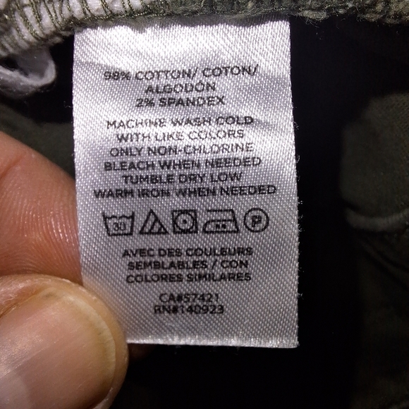 Loft green button fly skinny ankle jeans in a size 13.5" waist 26" inseam. - Picture 4 of 5